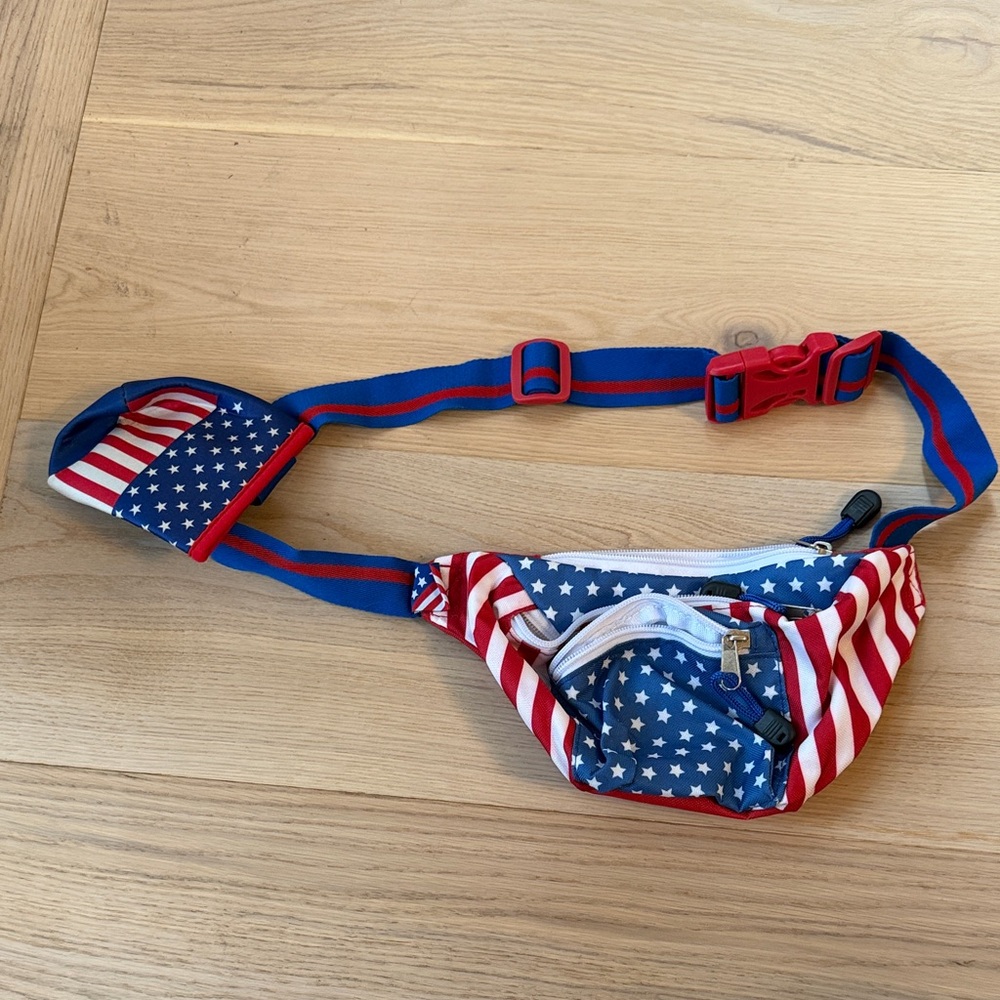 Tipsy Elves Patriotic Stars and Stripes Fanny Pack